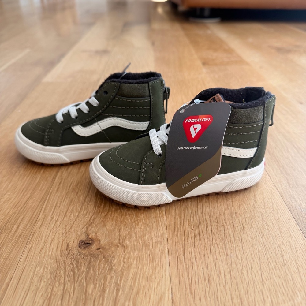Vans Toddler Sk8-Hi Zip Sneakers Size 6 Green New With Tags